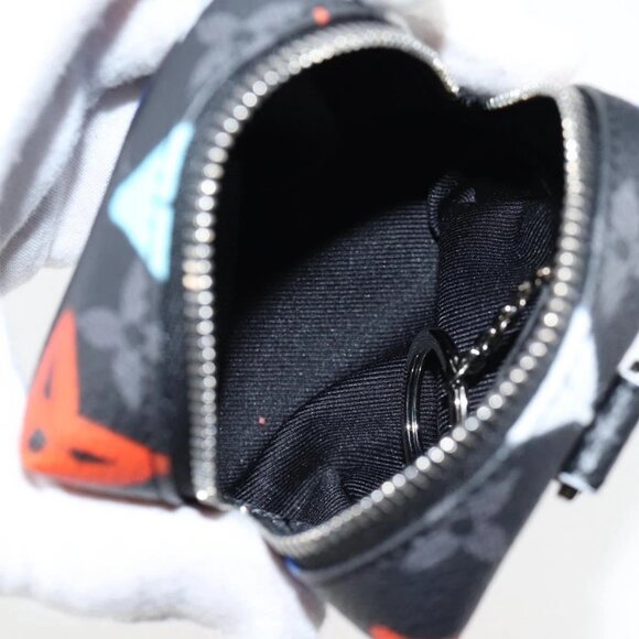 LOUIS VUITTON Eclipse Graffiti Porte Cle Squared Pouch - Picture 8 of 15